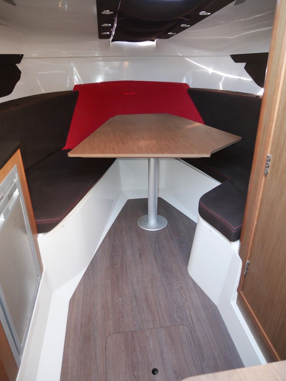 Beneteau Flyer 8.8 SUNdeck - 
